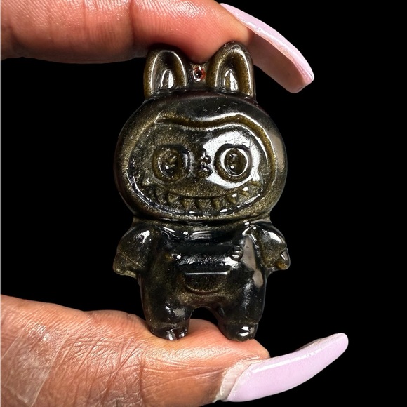 Labubu Jewelry - Labubu Golden Sheen Black Obsidian 2.25” approximately carving pendant Figure